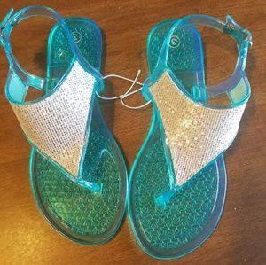 🚫SOLD🚫SOLD Fun turquoise jellies girls size 3